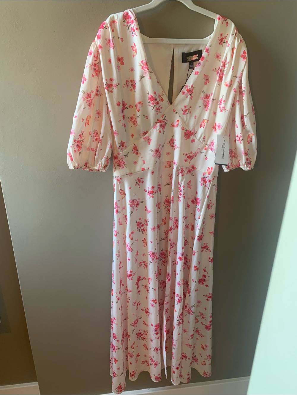 NWT Alexia Admor white floral midi dress